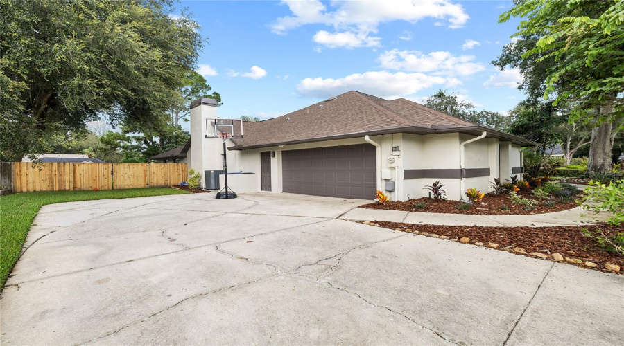 Lutz, Florida 33548, 4 Bedroom Bedrooms, ,2 Bathroombathrooms,Residential,For Sale,Clear Lake,0,Mfrtb8542395