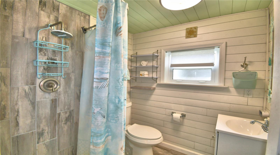 Cottage Bathroom