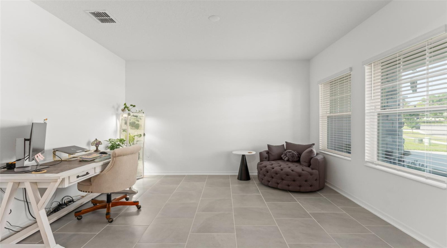 Mount Dora, Florida 32757, 4 Bedroom Bedrooms, ,3 Bathroombathrooms,Residential,For Sale,Claystone,0,Mfro6434444