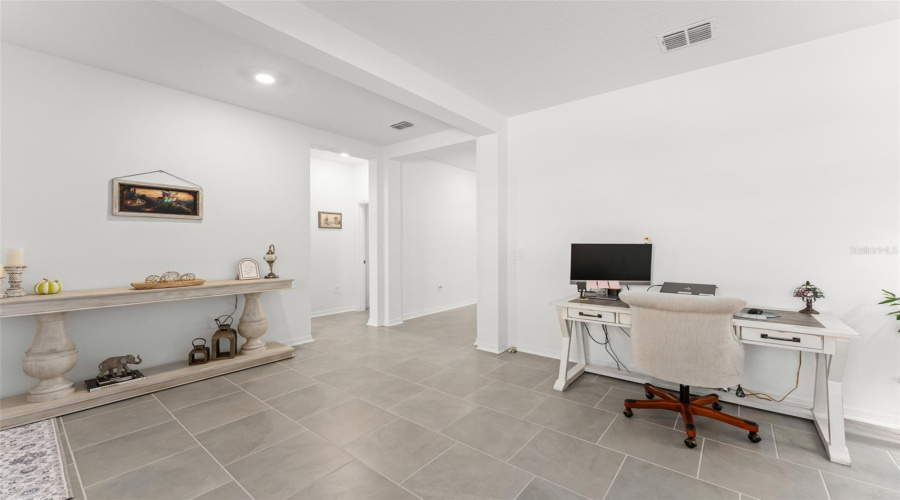 Mount Dora, Florida 32757, 4 Bedroom Bedrooms, ,3 Bathroombathrooms,Residential,For Sale,Claystone,0,Mfro6434444
