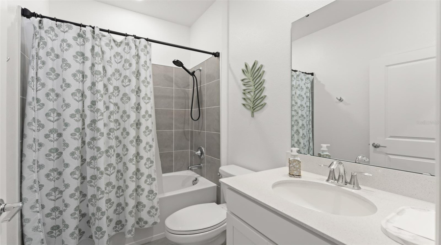 Mount Dora, Florida 32757, 4 Bedroom Bedrooms, ,3 Bathroombathrooms,Residential,For Sale,Claystone,0,Mfro6434444