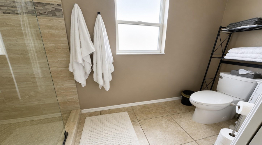 Lakeland, Florida 33810, 3 Bedroom Bedrooms, ,2 Bathroombathrooms,Residential,For Sale,Highland Fairways,0,Mfrl4964584