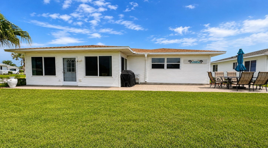 Lakeland, Florida 33810, 3 Bedroom Bedrooms, ,2 Bathroombathrooms,Residential,For Sale,Highland Fairways,0,Mfrl4964584