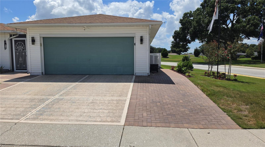 Lakeland, Florida 33810, 3 Bedroom Bedrooms, ,2 Bathroombathrooms,Residential,For Sale,Highland Fairways,0,Mfrl4964584