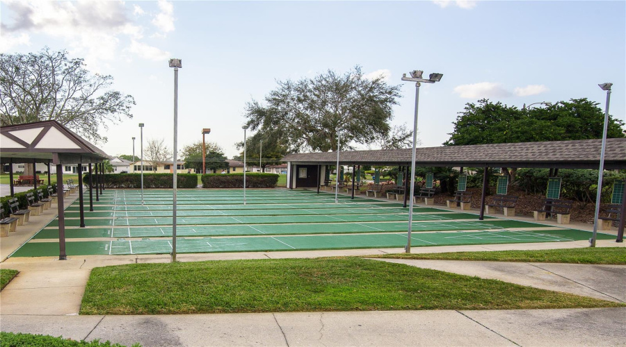 Lakeland, Florida 33810, 3 Bedroom Bedrooms, ,2 Bathroombathrooms,Residential,For Sale,Highland Fairways,0,Mfrl4964584
