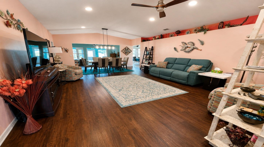 Lakeland, Florida 33810, 3 Bedroom Bedrooms, ,2 Bathroombathrooms,Residential,For Sale,Highland Fairways,0,Mfrl4964584