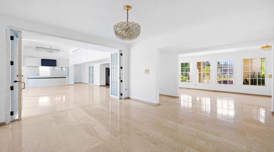 San Juan, Puerto Rico 00927, 4 Bedroom Bedrooms, ,4 Bathroombathrooms,Residential,For Sale,1906 Cll Orquidea,0,Mfrpr9115868