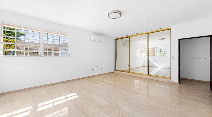 San Juan, Puerto Rico 00927, 4 Bedroom Bedrooms, ,4 Bathroombathrooms,Residential,For Sale,1906 Cll Orquidea,0,Mfrpr9115868