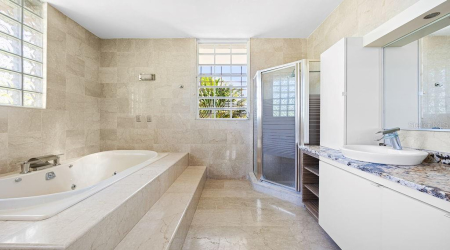 San Juan, Puerto Rico 00927, 4 Bedroom Bedrooms, ,4 Bathroombathrooms,Residential,For Sale,1906 Cll Orquidea,0,Mfrpr9115868
