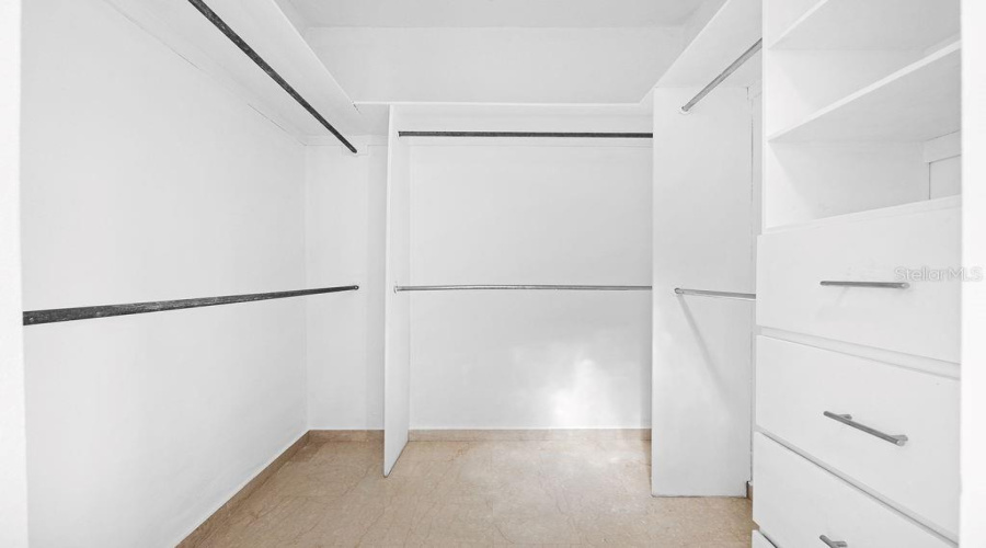 San Juan, Puerto Rico 00927, 4 Bedroom Bedrooms, ,4 Bathroombathrooms,Residential,For Sale,1906 Cll Orquidea,0,Mfrpr9115868