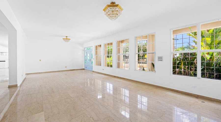 San Juan, Puerto Rico 00927, 4 Bedroom Bedrooms, ,4 Bathroombathrooms,Residential,For Sale,1906 Cll Orquidea,0,Mfrpr9115868
