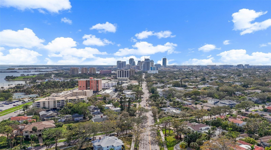 St Petersburg, Florida 33701, 1 Bedroom Bedrooms, ,1 Bathroombathrooms,Residential,For Sale,Shore,0,Mfrtb8352095