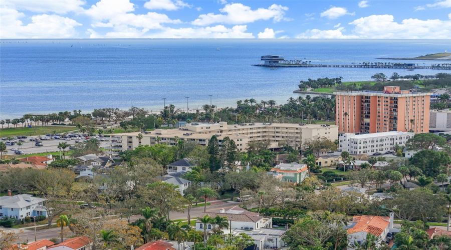 St Petersburg, Florida 33701, 1 Bedroom Bedrooms, ,1 Bathroombathrooms,Residential,For Sale,Shore,0,Mfrtb8352095