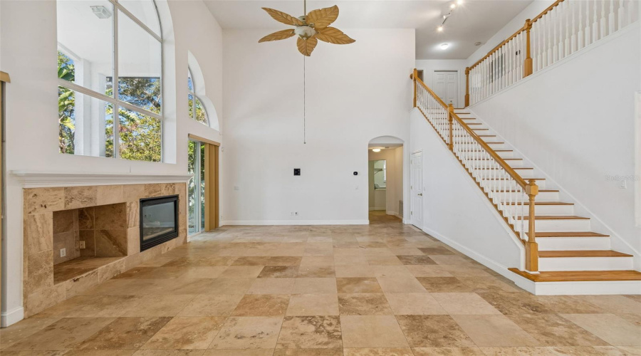 Tarpon Springs, Florida 34689, 5 Bedroom Bedrooms, ,3 Bathroombathrooms,Residential,For Sale,Longview,0,Mfrtb8465717