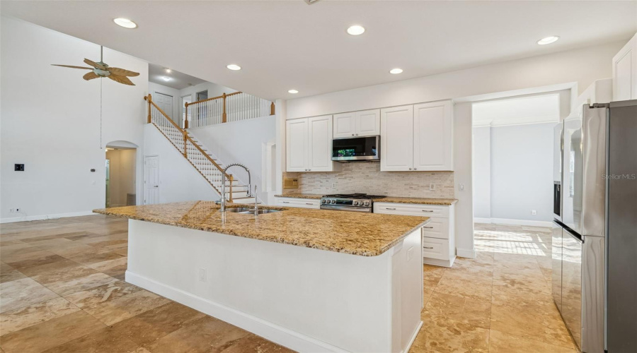 Tarpon Springs, Florida 34689, 5 Bedroom Bedrooms, ,3 Bathroombathrooms,Residential,For Sale,Longview,0,Mfrtb8465717