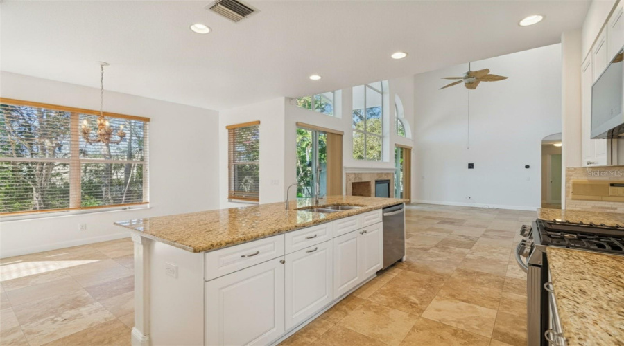 Tarpon Springs, Florida 34689, 5 Bedroom Bedrooms, ,3 Bathroombathrooms,Residential,For Sale,Longview,0,Mfrtb8465717