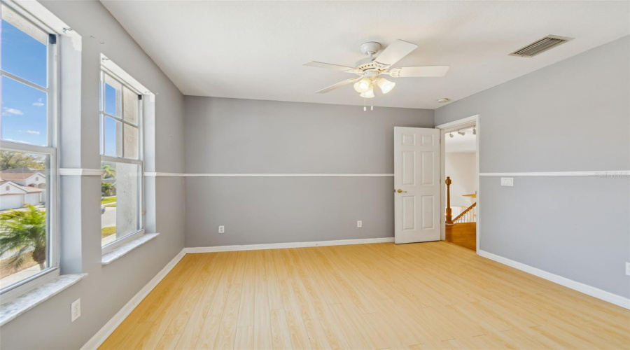 Tarpon Springs, Florida 34689, 5 Bedroom Bedrooms, ,3 Bathroombathrooms,Residential,For Sale,Longview,0,Mfrtb8465717