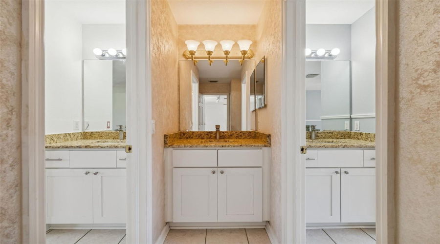 Tarpon Springs, Florida 34689, 5 Bedroom Bedrooms, ,3 Bathroombathrooms,Residential,For Sale,Longview,0,Mfrtb8465717