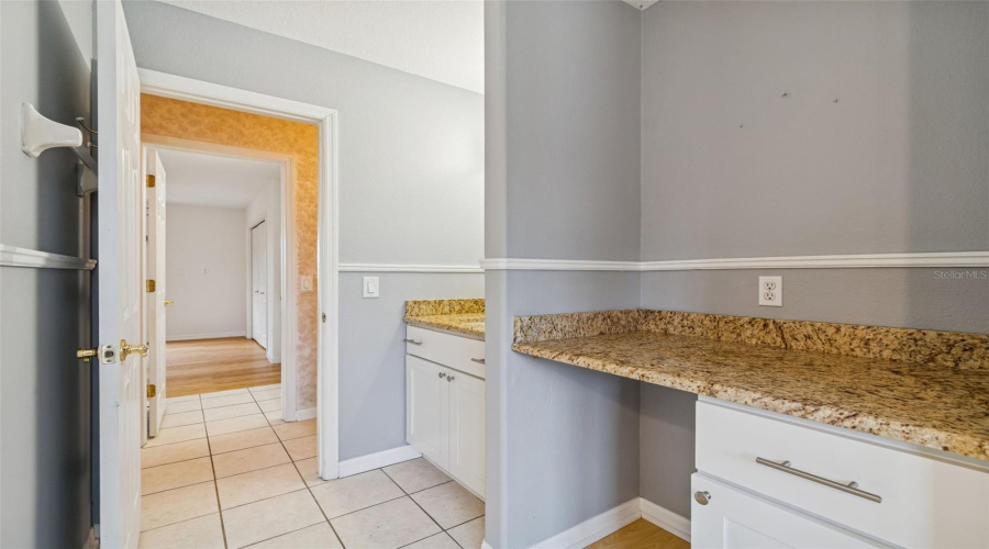 Tarpon Springs, Florida 34689, 5 Bedroom Bedrooms, ,3 Bathroombathrooms,Residential,For Sale,Longview,0,Mfrtb8465717