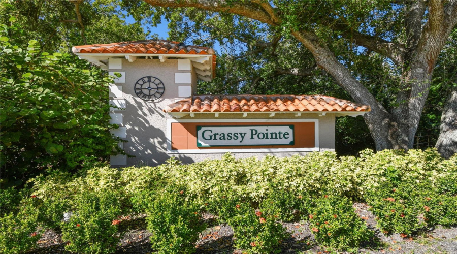 Tarpon Springs, Florida 34689, 5 Bedroom Bedrooms, ,3 Bathroombathrooms,Residential,For Sale,Longview,0,Mfrtb8465717