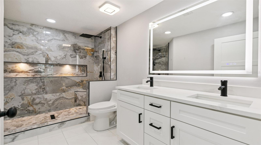 Orlando, Florida 32821, 3 Bedroom Bedrooms, ,2 Bathroombathrooms,Residential,For Sale,Watertown,0,Mfro6417324