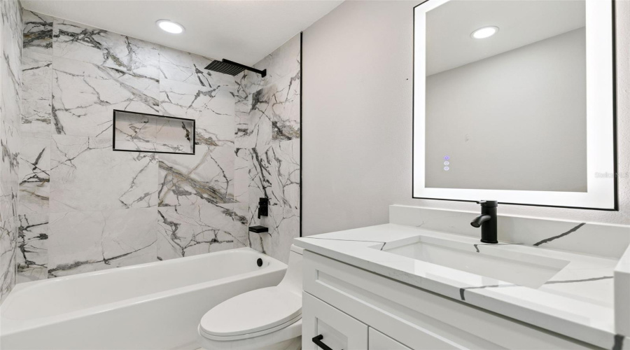 Orlando, Florida 32821, 3 Bedroom Bedrooms, ,2 Bathroombathrooms,Residential,For Sale,Watertown,0,Mfro6417324
