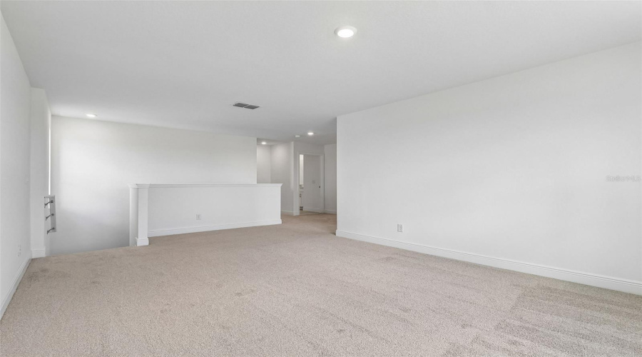 2Nd Floor Loft