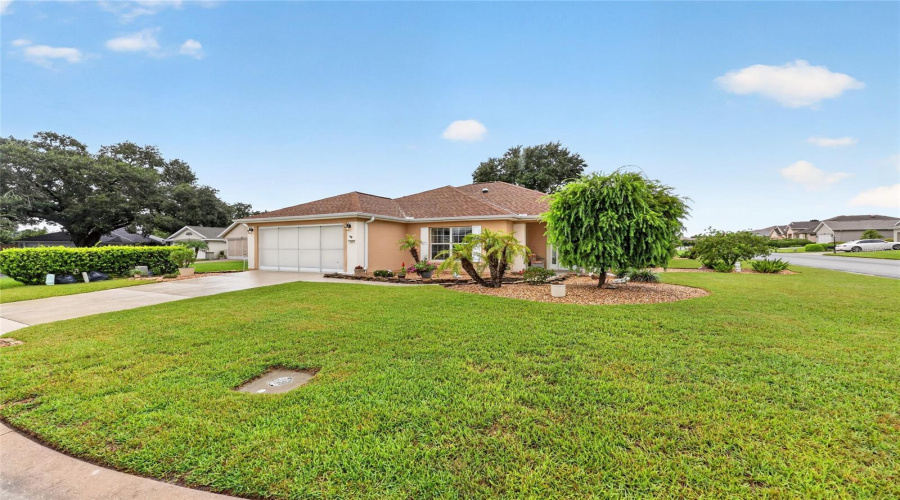 Summerfield, Florida 34491, 2 Bedroom Bedrooms, ,2 Bathroombathrooms,Residential,For Sale,93Rd,0,Mfrom731084