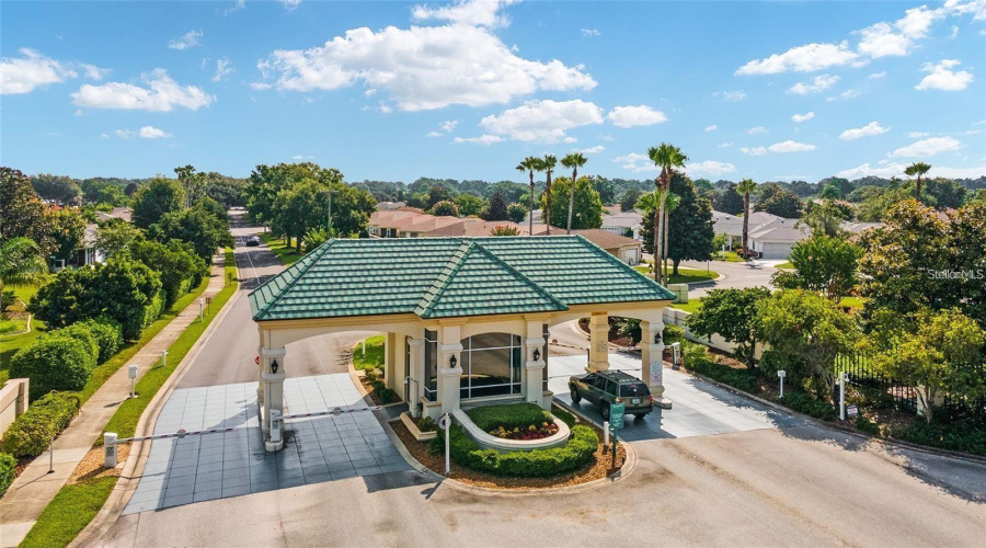 Summerfield, Florida 34491, 2 Bedroom Bedrooms, ,2 Bathroombathrooms,Residential,For Sale,93Rd,0,Mfrom731084
