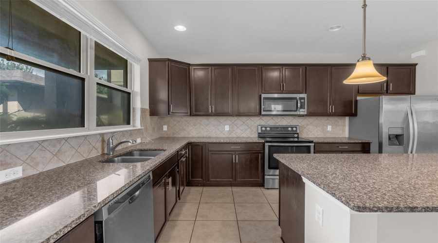 Winter Garden, Florida 34787, 3 Bedroom Bedrooms, ,2 Bathroombathrooms,Residential,For Sale,Murcott Blossom,0,Mfro6421836