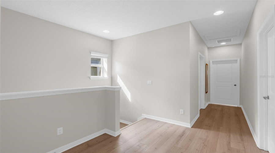 Winter Garden, Florida 34787, 3 Bedroom Bedrooms, ,2 Bathroombathrooms,Residential,For Sale,Murcott Blossom,0,Mfro6421836