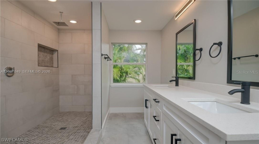 Cape Coral, Florida 33993, 3 Bedroom Bedrooms, ,2 Bathroombathrooms,Residential,For Sale,El Dorado Blvd N,0,Mfrs5155580