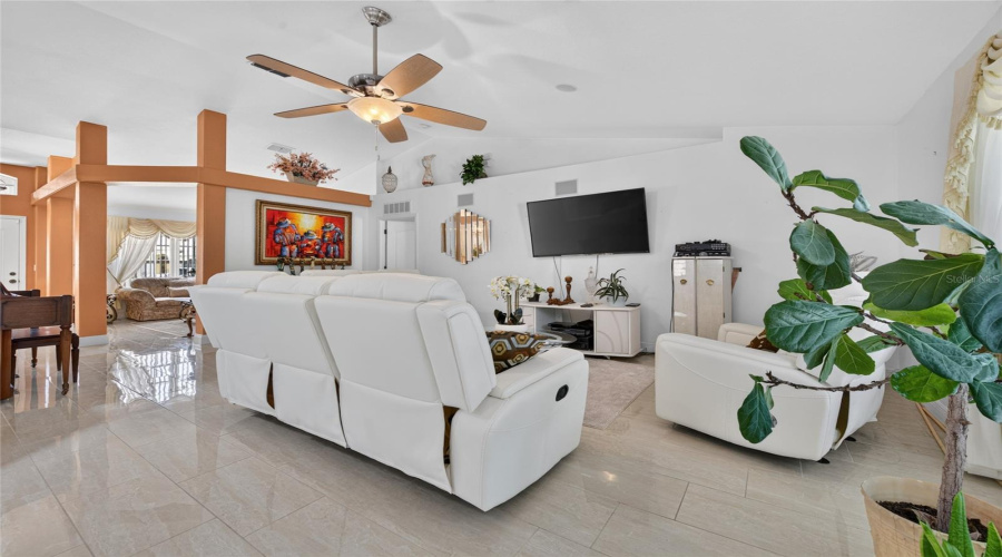 Port Orange, Florida 32129, 5 Bedroom Bedrooms, ,3 Bathroombathrooms,Residential,For Sale,Princess Paula,0,Mfrns1088994