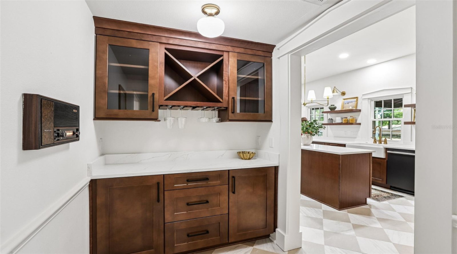 Brandon, Florida 33511, 4 Bedroom Bedrooms, ,5 Bathroombathrooms,Residential,For Sale,Morfield,0,Mfrtb8510882