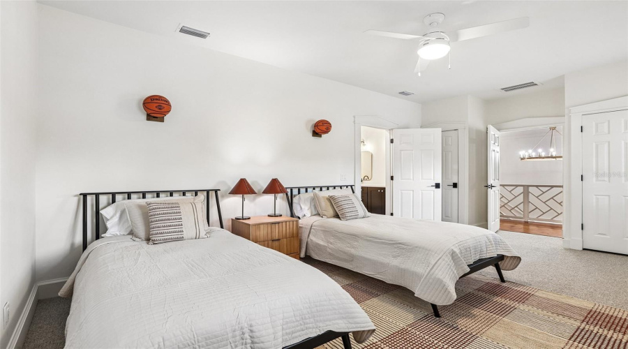 Brandon, Florida 33511, 4 Bedroom Bedrooms, ,5 Bathroombathrooms,Residential,For Sale,Morfield,0,Mfrtb8510882