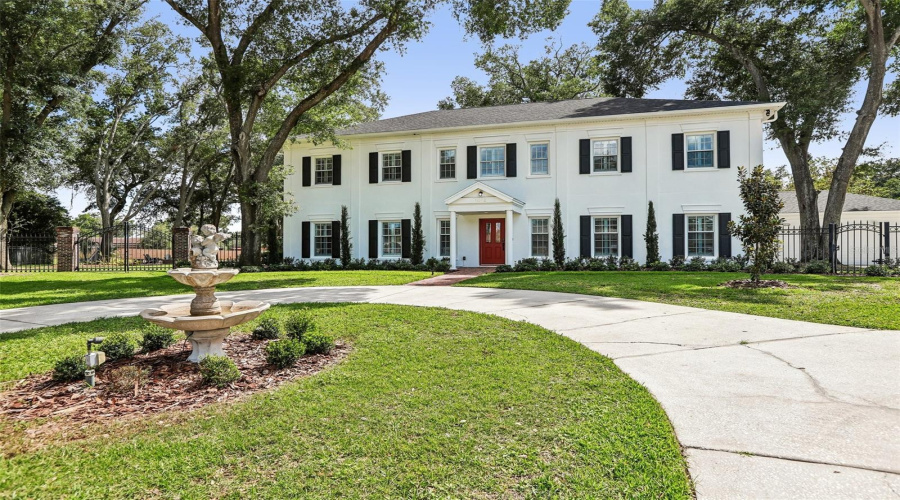 Brandon, Florida 33511, 4 Bedroom Bedrooms, ,5 Bathroombathrooms,Residential,For Sale,Morfield,0,Mfrtb8510882