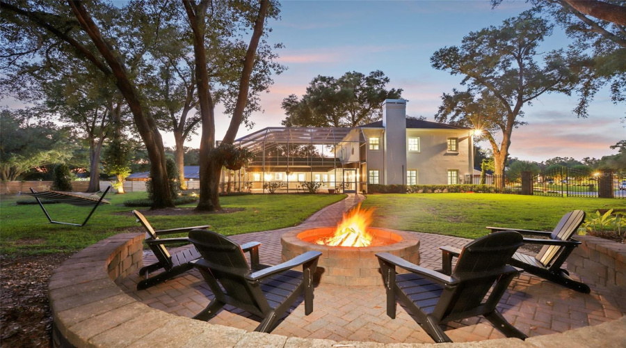 Brandon, Florida 33511, 4 Bedroom Bedrooms, ,5 Bathroombathrooms,Residential,For Sale,Morfield,0,Mfrtb8510882