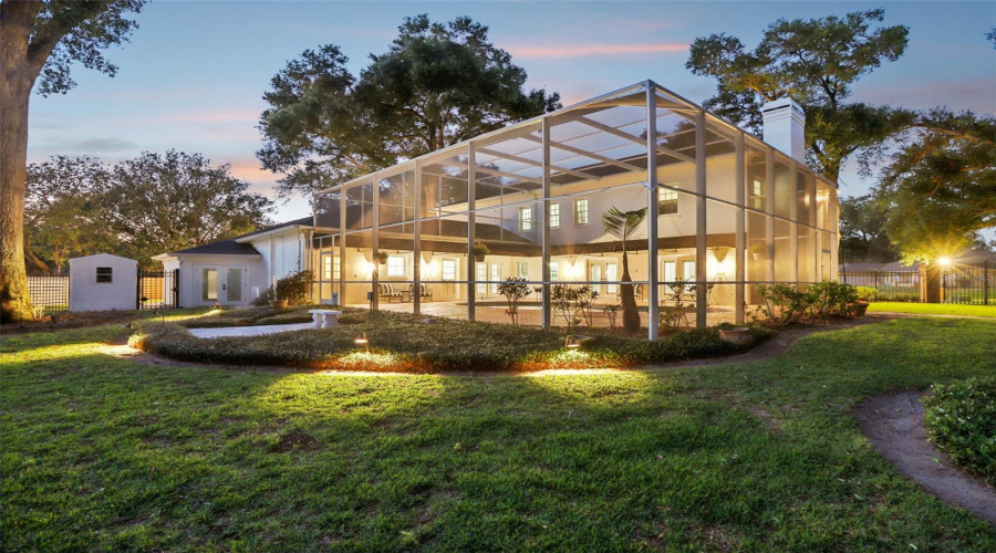 Brandon, Florida 33511, 4 Bedroom Bedrooms, ,5 Bathroombathrooms,Residential,For Sale,Morfield,0,Mfrtb8510882