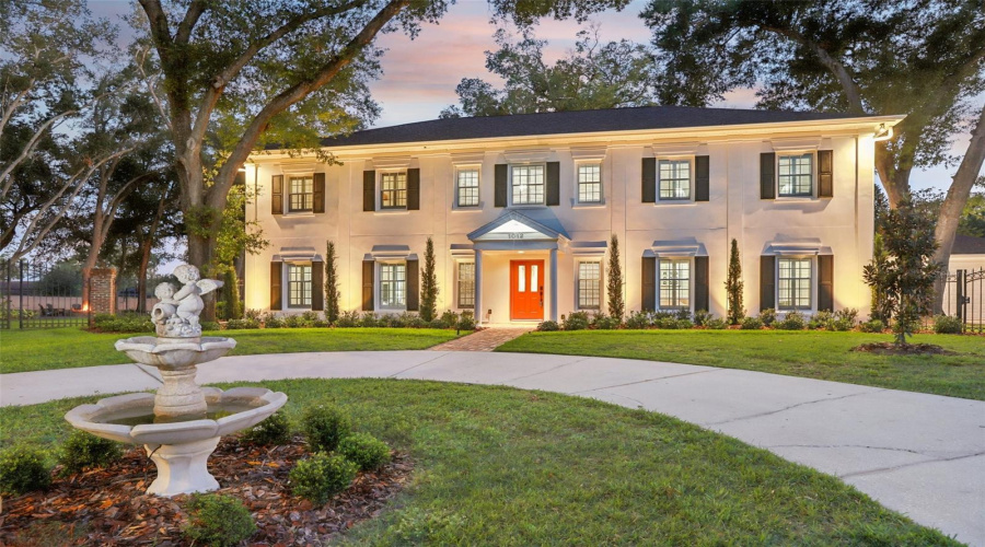 Brandon, Florida 33511, 4 Bedroom Bedrooms, ,5 Bathroombathrooms,Residential,For Sale,Morfield,0,Mfrtb8510882