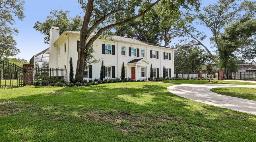 Brandon, Florida 33511, 4 Bedroom Bedrooms, ,5 Bathroombathrooms,Residential,For Sale,Morfield,0,Mfrtb8510882