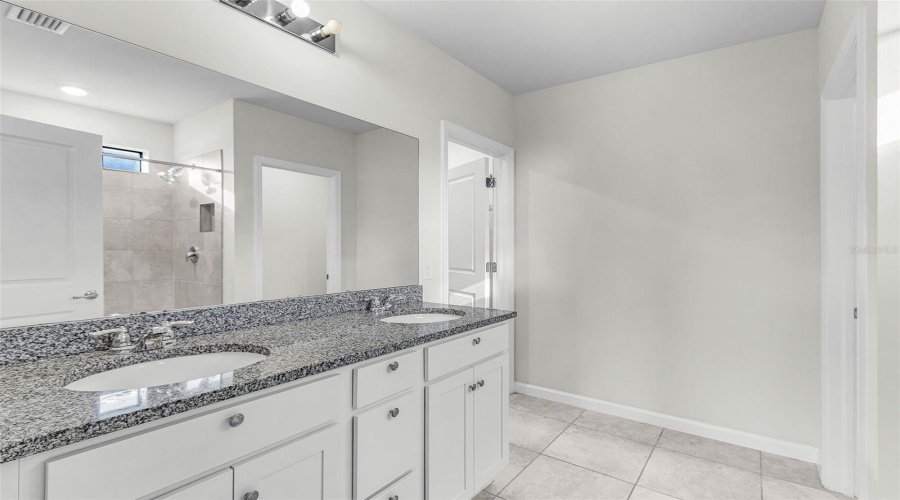 North Fort Myers, Florida 33917, 4 Bedroom Bedrooms, ,2 Bathroombathrooms,Residential,For Sale,Beachberry,0,Mfro6401451