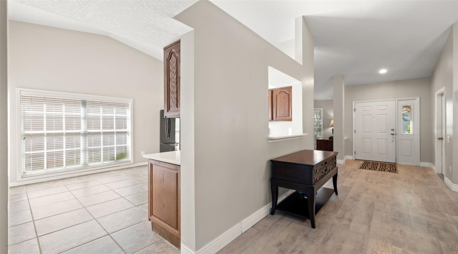 Tampa, Florida 33647, 3 Bedroom Bedrooms, ,2 Bathroombathrooms,Residential,For Sale,Willow Cove,0,Mfrtb8499660
