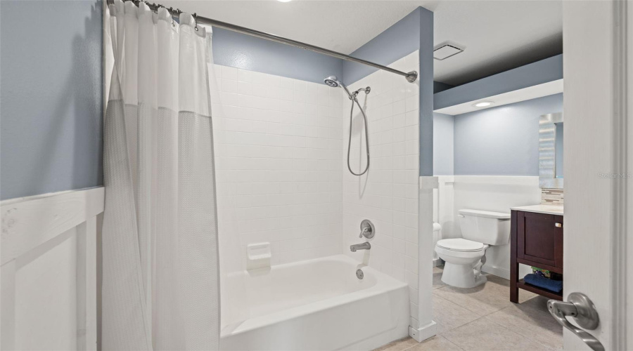 Tampa, Florida 33647, 3 Bedroom Bedrooms, ,2 Bathroombathrooms,Residential,For Sale,Willow Cove,0,Mfrtb8499660