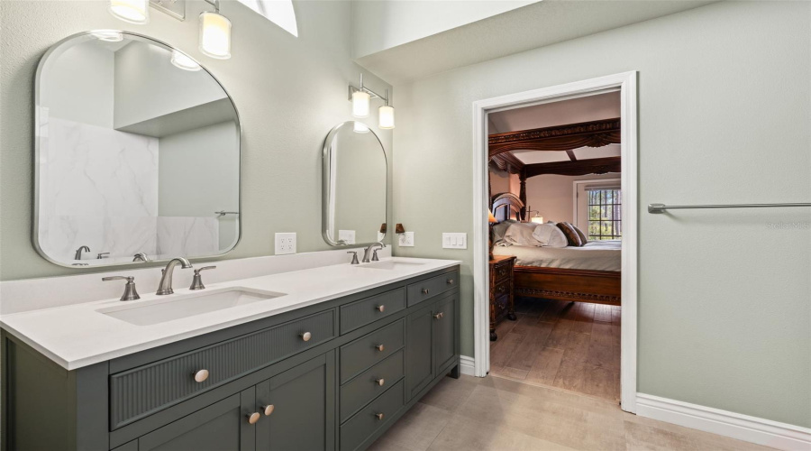 Tampa, Florida 33647, 3 Bedroom Bedrooms, ,2 Bathroombathrooms,Residential,For Sale,Willow Cove,0,Mfrtb8499660