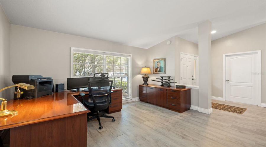 Tampa, Florida 33647, 3 Bedroom Bedrooms, ,2 Bathroombathrooms,Residential,For Sale,Willow Cove,0,Mfrtb8499660