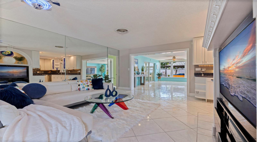 Tierra Verde, Florida 33715, 3 Bedroom Bedrooms, ,2 Bathroombathrooms,Residential,For Sale,1St,0,Mfrtb8480541
