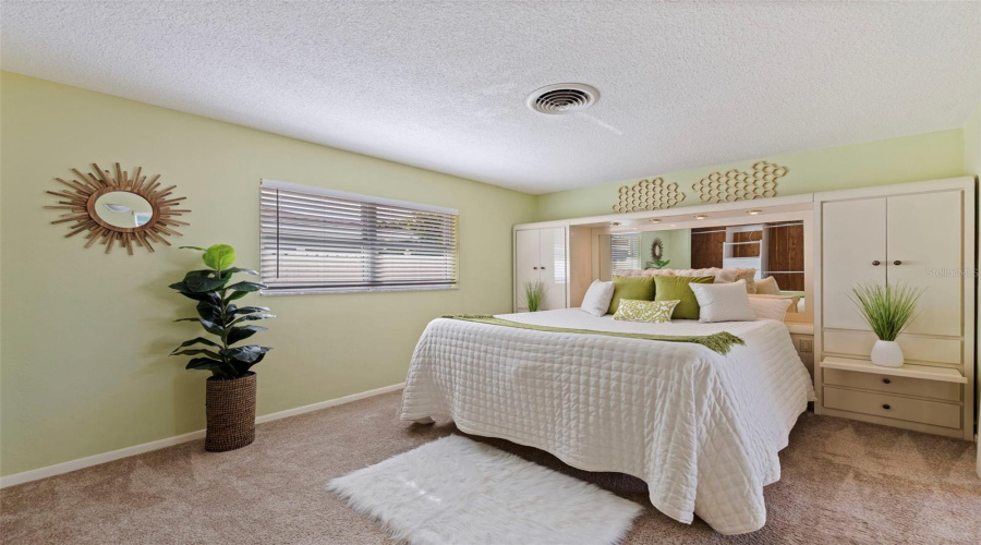 Tierra Verde, Florida 33715, 3 Bedroom Bedrooms, ,2 Bathroombathrooms,Residential,For Sale,1St,0,Mfrtb8480541