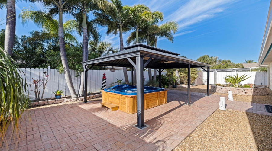 Tierra Verde, Florida 33715, 3 Bedroom Bedrooms, ,2 Bathroombathrooms,Residential,For Sale,1St,0,Mfrtb8480541