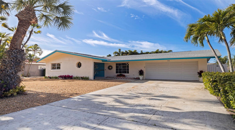 Tierra Verde, Florida 33715, 3 Bedroom Bedrooms, ,2 Bathroombathrooms,Residential,For Sale,1St,0,Mfrtb8480541