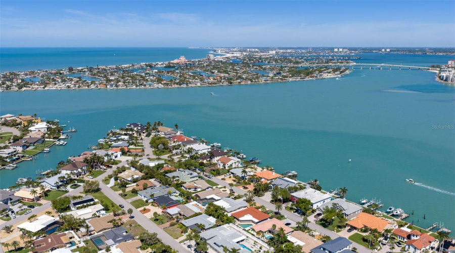 Tierra Verde, Florida 33715, 3 Bedroom Bedrooms, ,2 Bathroombathrooms,Residential,For Sale,1St,0,Mfrtb8480541
